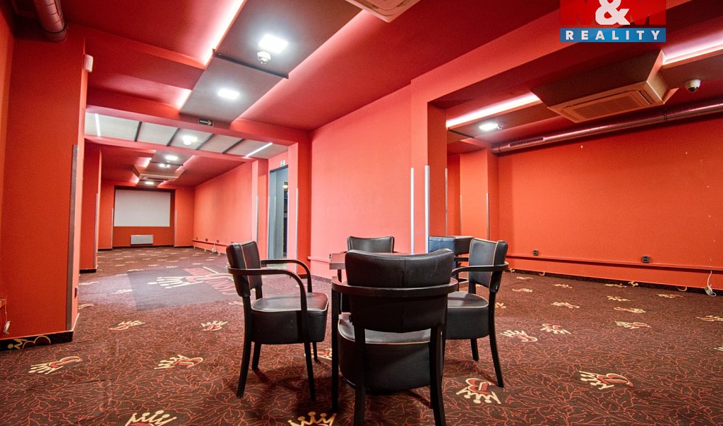 Pronájem obchodních prostor 180 m², Rožnov pod Radhoštěm – náhled fotky 5