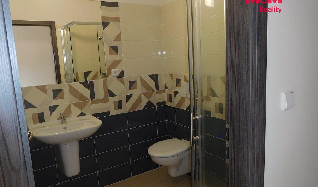 Prodej restaurace 1 076 m², Okrouhlo – náhled fotky 15