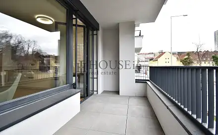 Pronájem bytu 1+kk 40 m²