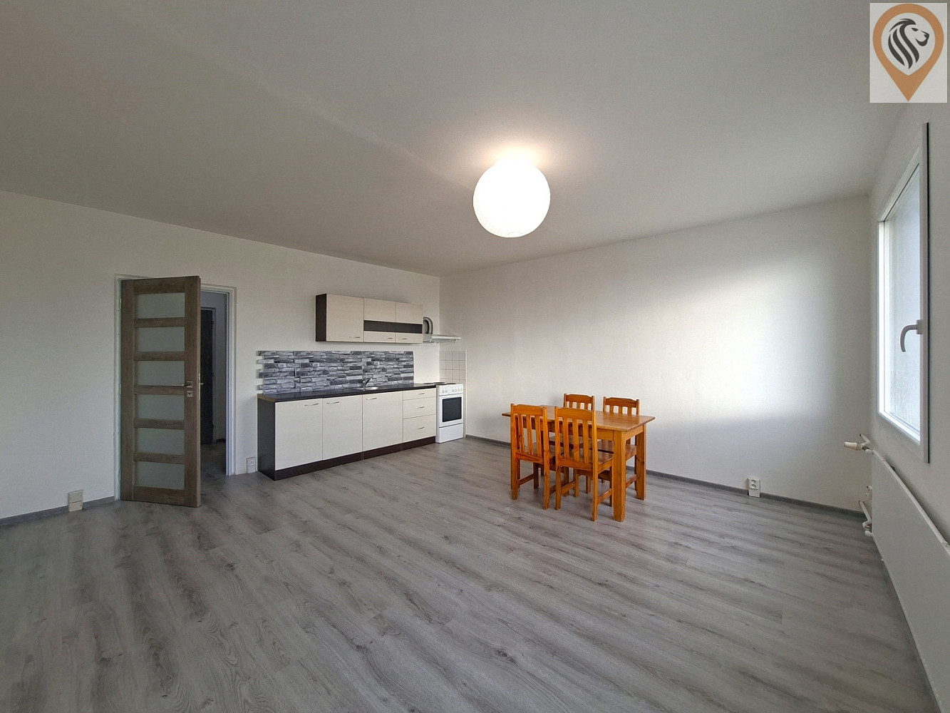 Pronájem bytu 1+kk 31 m² - Więcej