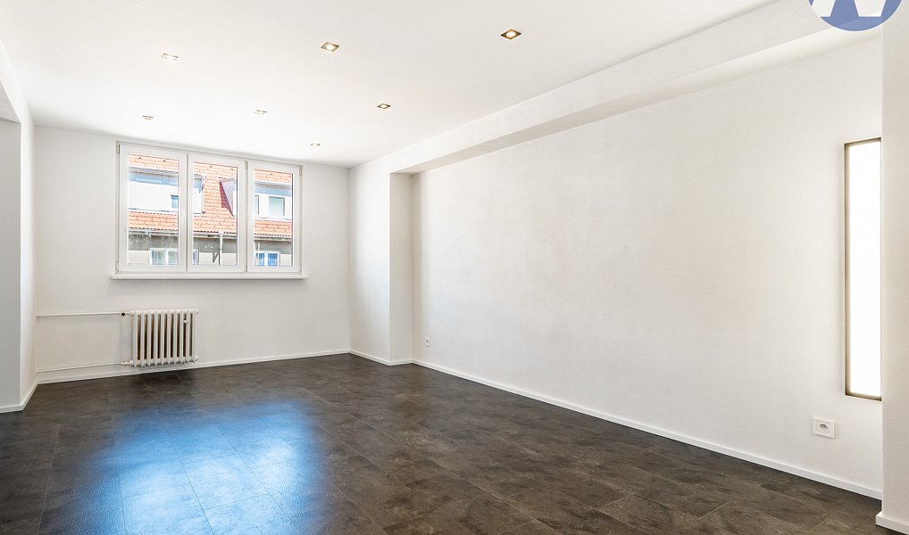 Prodej bytu 2+1 56 m², Strakonice – náhled fotky 3