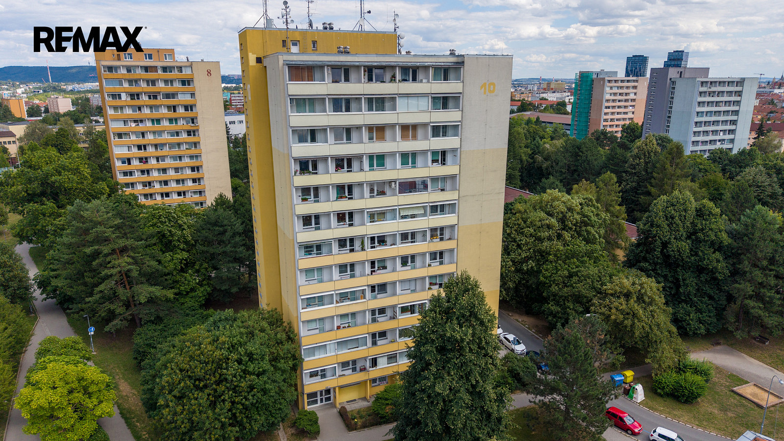 Prodej bytu 1+kk 24 m² — photo 2