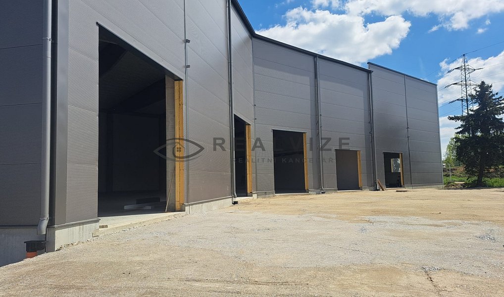 Pronájem skladovacích prostor 456 m², Kamenný Újezd – náhled fotky 3