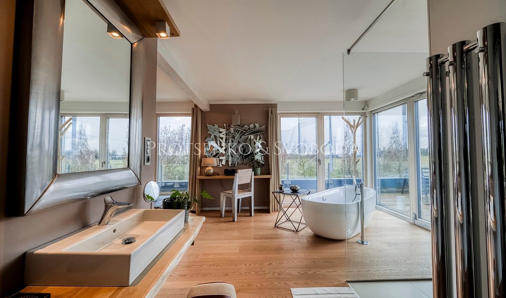 Prodej domu 206 m² s pozemkem 1 297 m², Vysoký Újezd – náhled fotky 26