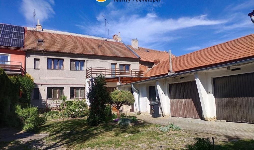 Prodej domu 200 m² s pozemkem 2 547 m², Prostějov – náhled fotky 2