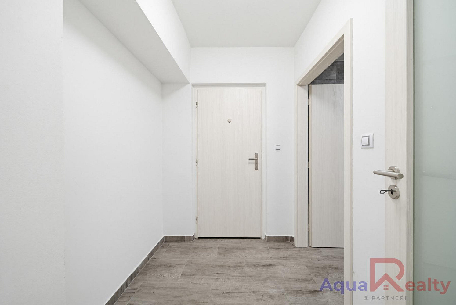 Prodej bytu 2+1 57 m² – pohled 3