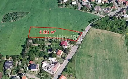 Prodej stavebního pozemku 4 101 m², Červené Pečky, okres Kolín