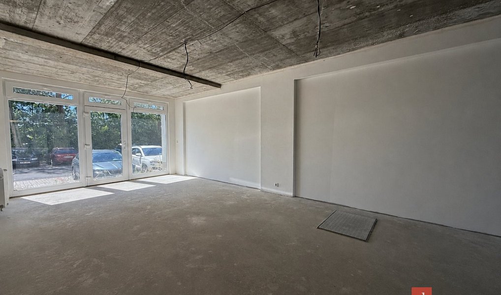 Prodej obchodních prostor 62 m², Nová Role – náhled fotky 5