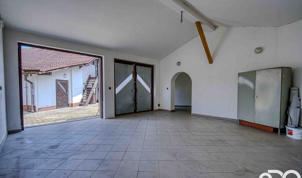 Prodej restaurace 178 m², Hradešín – náhled fotky 23