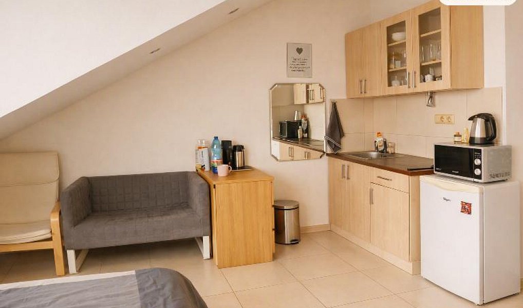 Pronájem bytu 1+kk, 28 m², Zličín - Praha 17, Praha