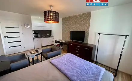 Pronájem bytu 1+kk 28 m²