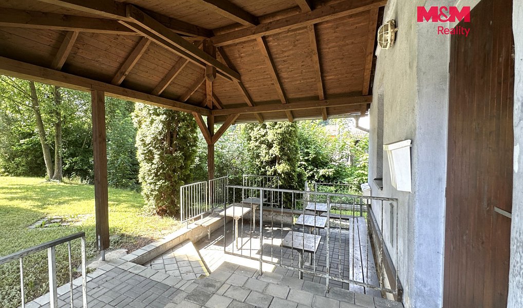 Prodej domu 210 m² s pozemkem 936 m², Fulnek – náhled fotky 8