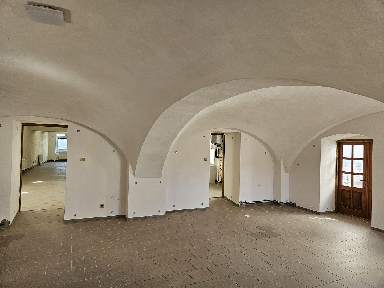 Pronájem obchodních prostor 154 m² — photo 5
