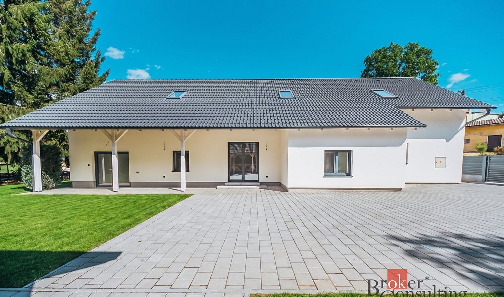 Prodej domu 180 m² s pozemkem 486 m², Stod – náhled fotky 3