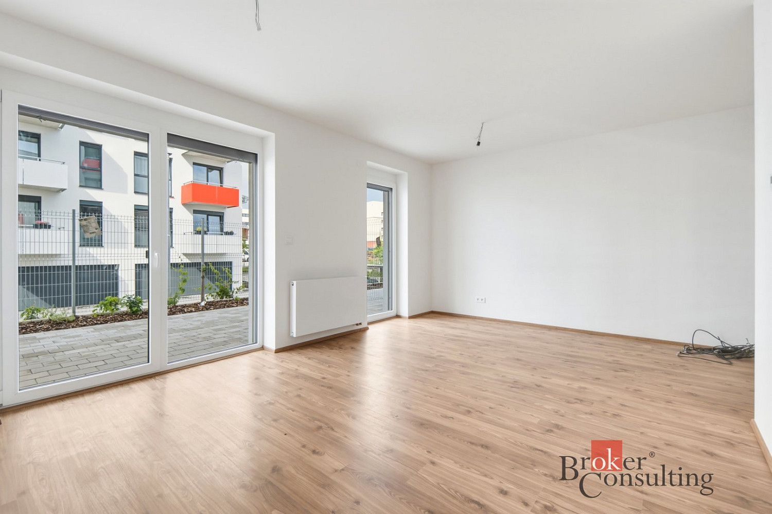 Pronájem bytu 1+kk 44 m² — photo 2