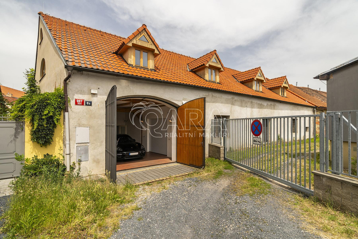 Pronájem komerčního objektu (jiného typu) 470 m²