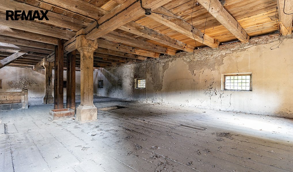 Prodej zemědělského objektu 2 500 m², Počedělice – náhled fotky 27
