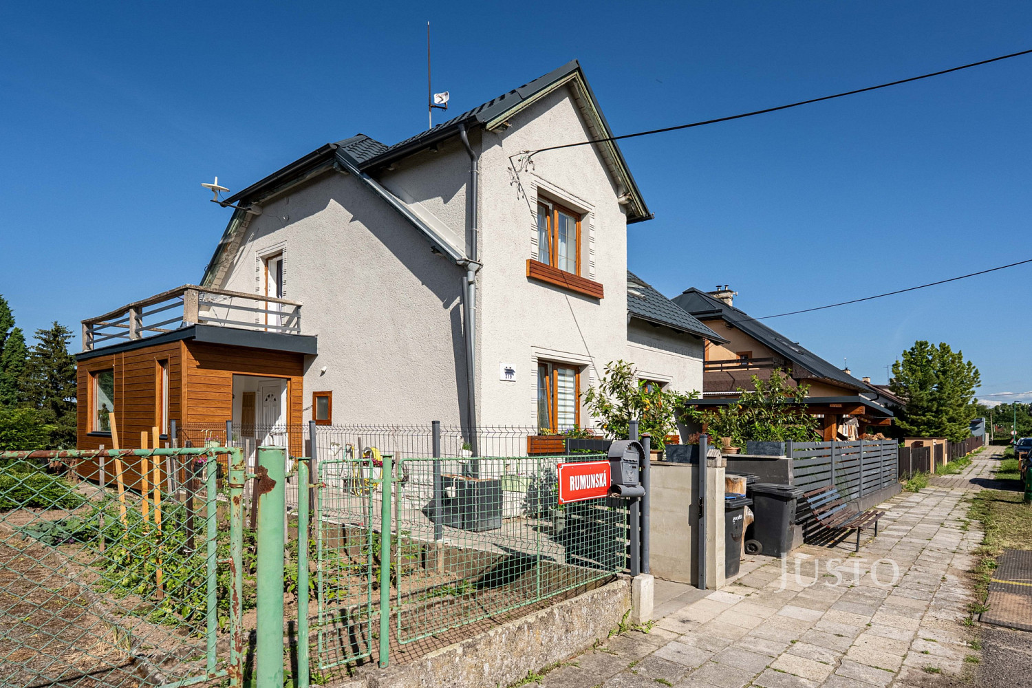 Prodej domu 110 m² s pozemkem 664 m² – fotografie 2