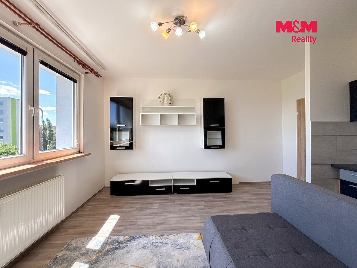 Pronájem bytu 2+kk 40 m² – fotografie 4