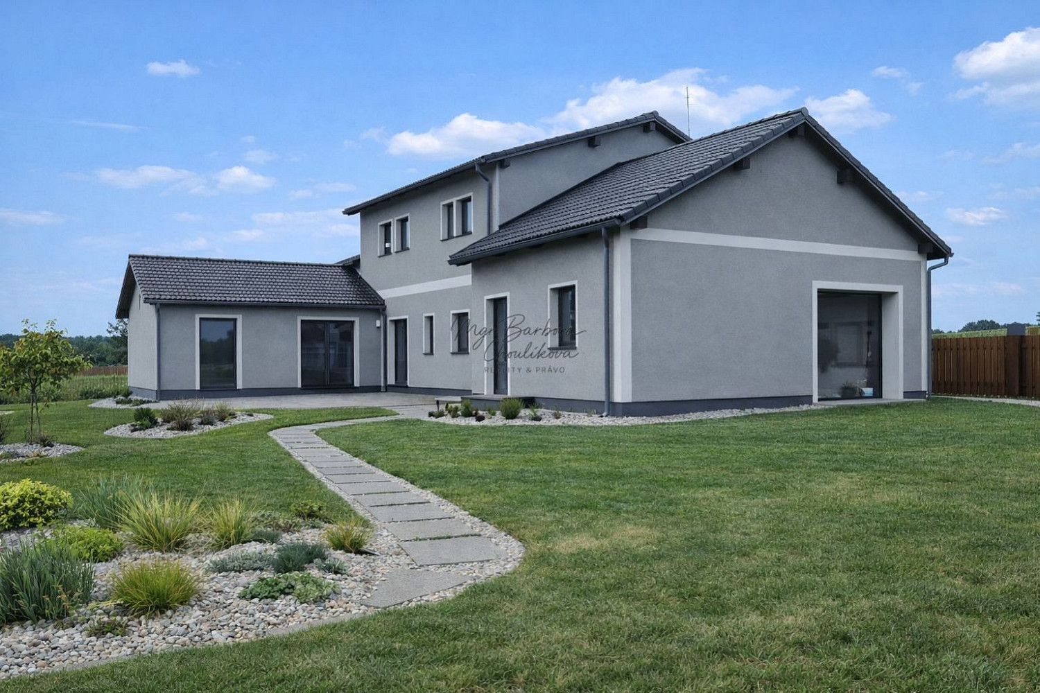 Prodej domu 290 m² s pozemkem 922 m²