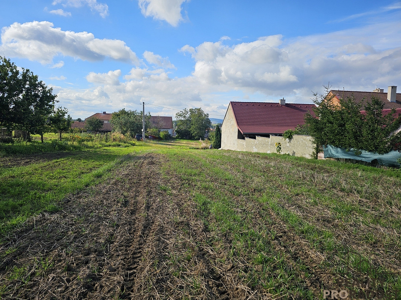 Prodej stavebního pozemku 2 691 m² – fotografie 2