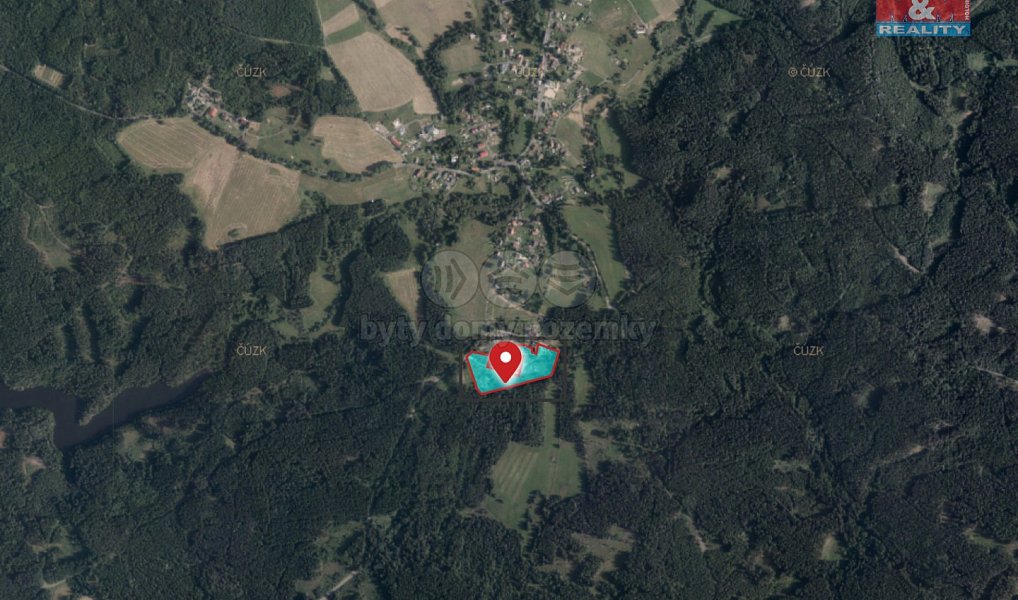 Prodej stavebního pozemku 8 500 m², Pila – náhled fotky 8