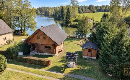 Prodej chaty/chalupy 70 m² s pozemkem 466 m², Střížovice, okres Jindřichův Hradec