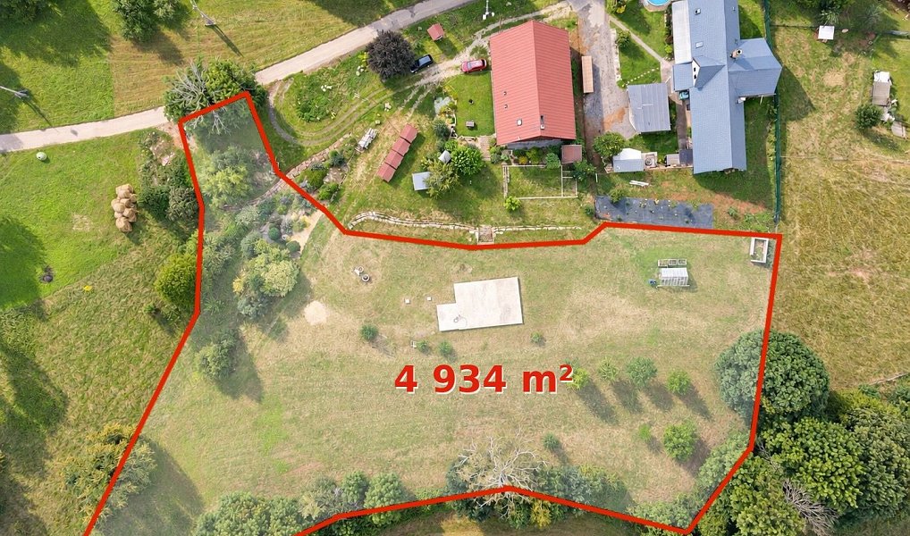 Prodej stavebního pozemku 4 934 m², Staré Buky – náhled fotky 6