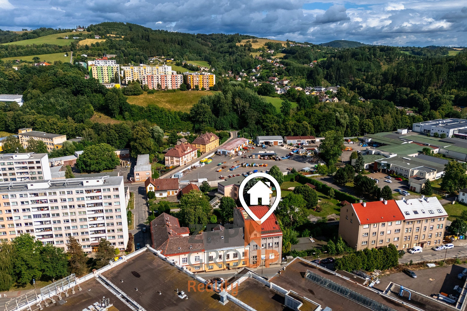 Prodej domu 1 200 m² s pozemkem 381 m² — photo 4