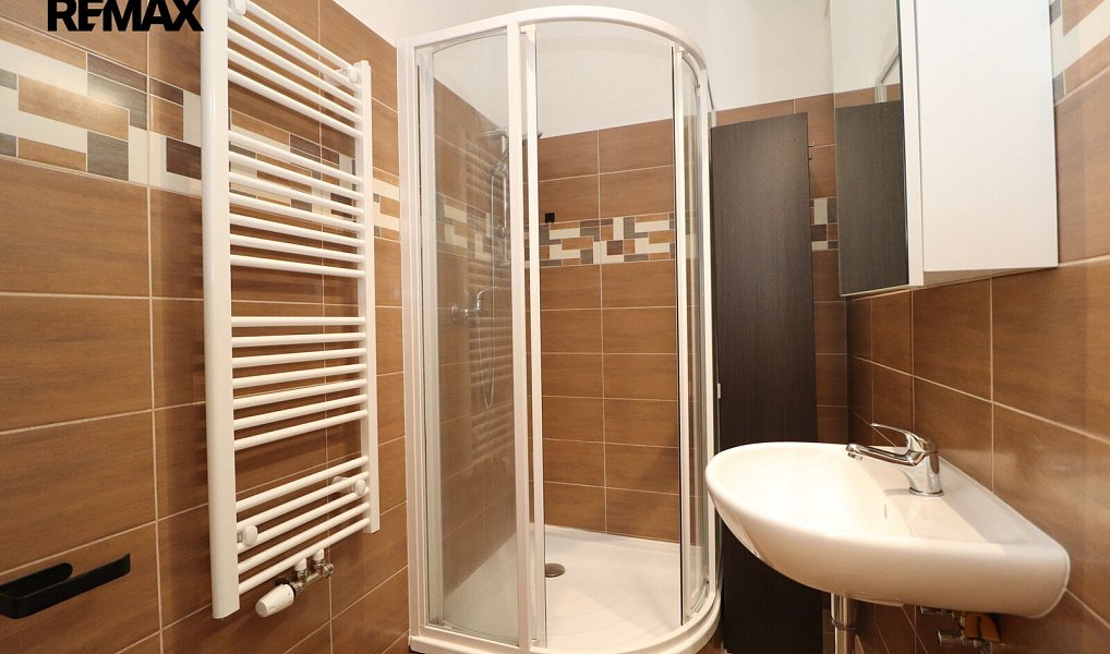 Pronájem bytu 2+kk 40 m², Praha – náhled fotky 7