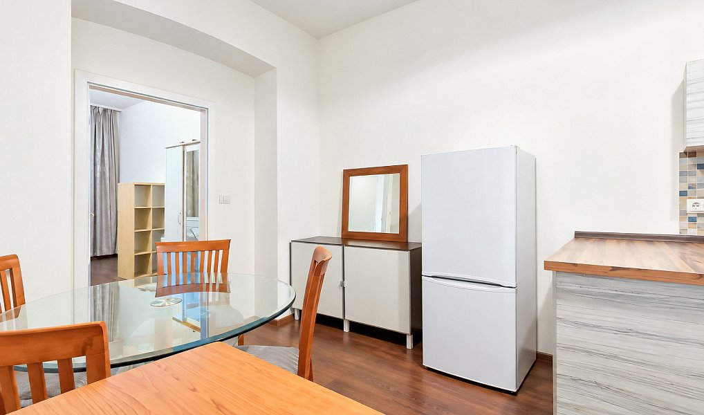 Prodej bytu 3+1 70 m², Praha – náhled fotky 3