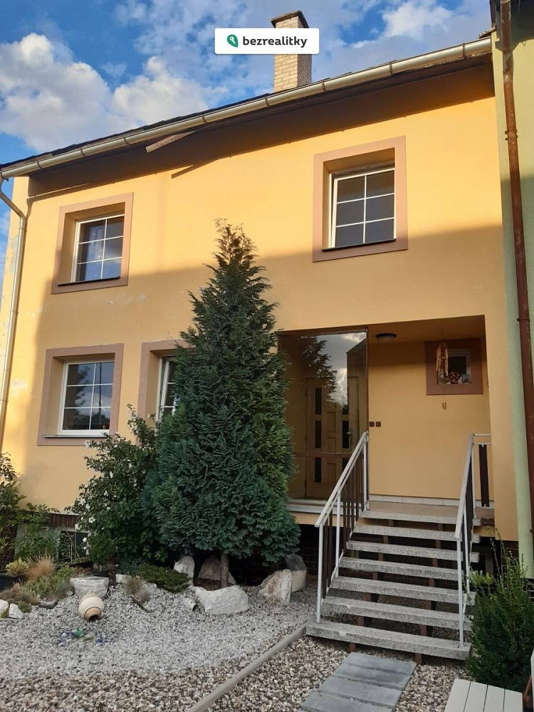 Prodej domu 173 m² s pozemkem 173 m²