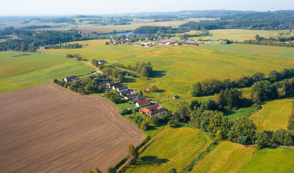 Prodej stavebního pozemku 888 m², Kamenice nad Lipou – náhled fotky 7