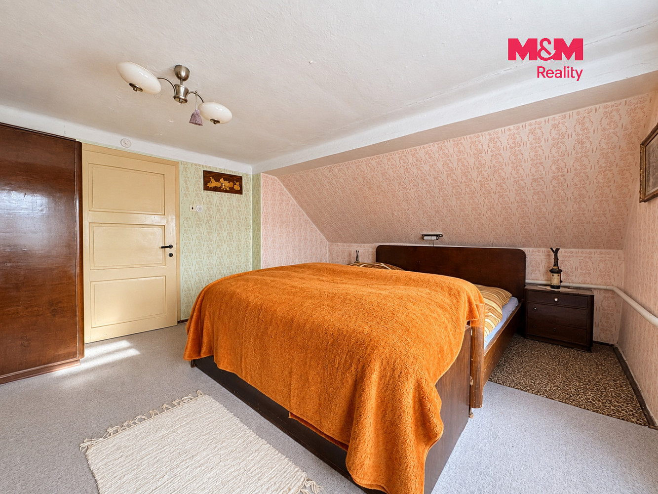 Prodej domu 143 m² s pozemkem 418 m² – fotografie 2