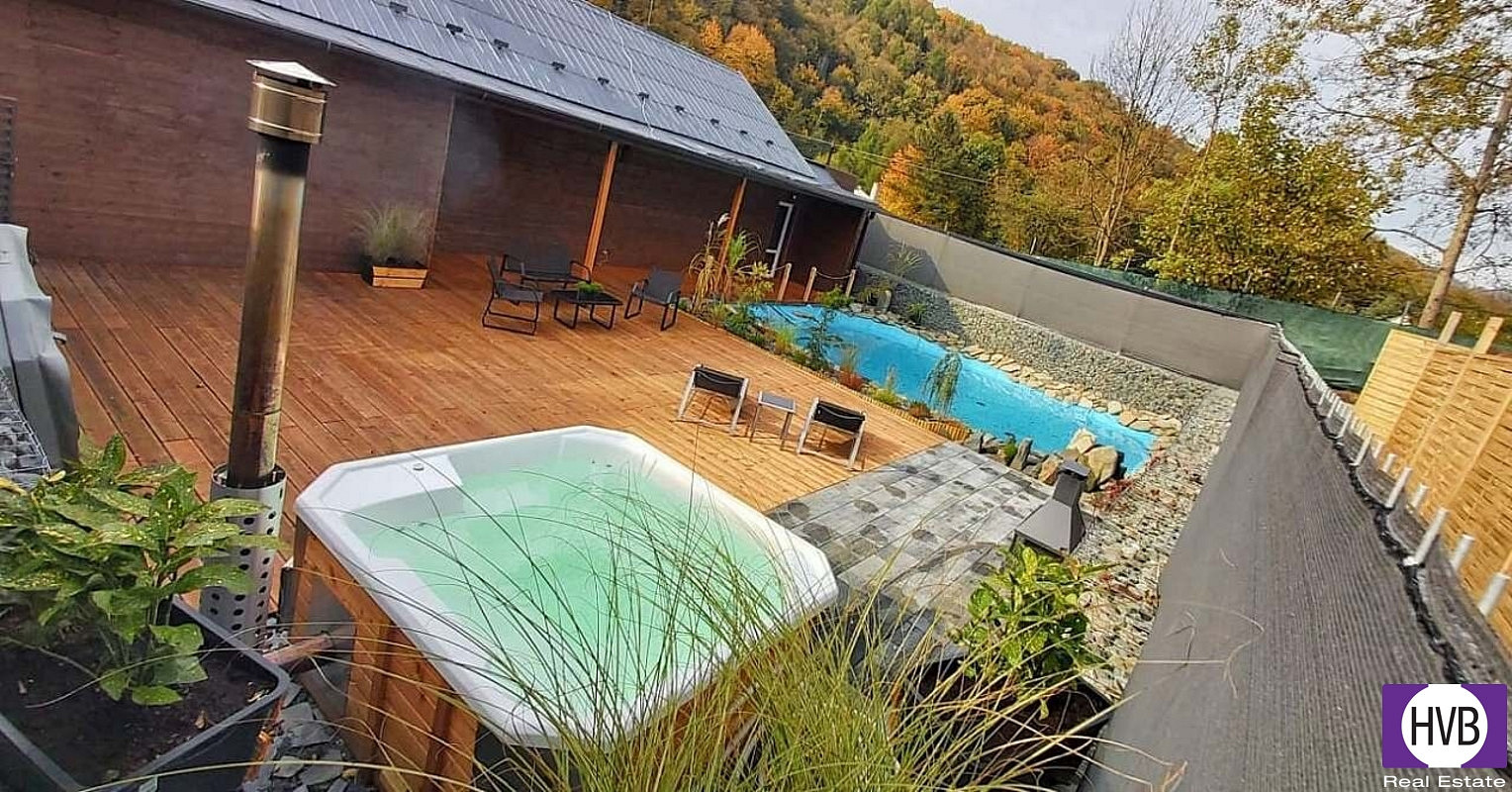 Prodej chaty/chalupy 798 m² s pozemkem 11 591 m²