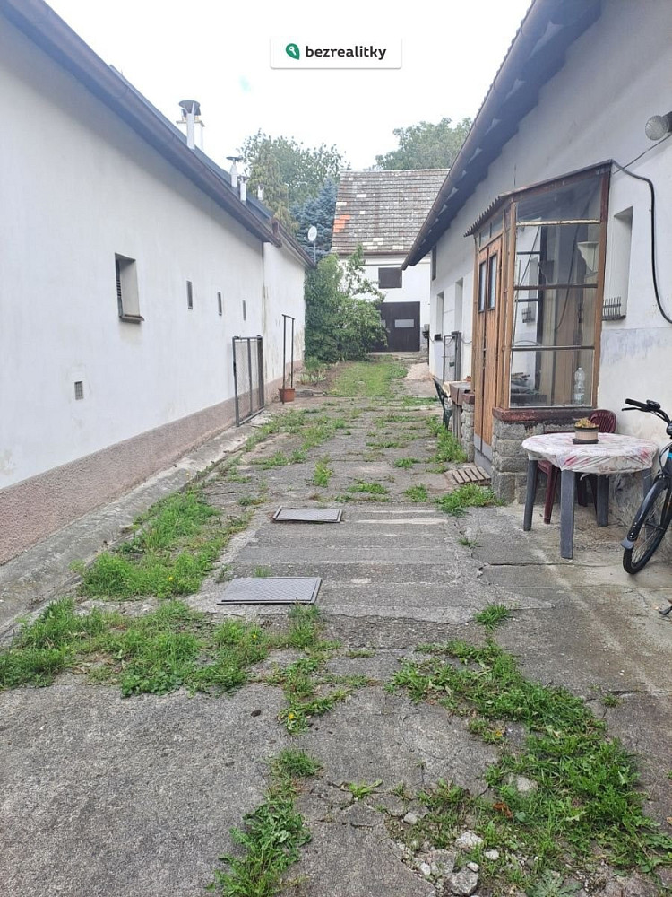 Prodej domu 169 m² s pozemkem 360 m² – fotografie 2