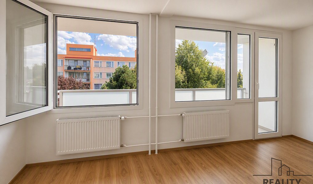 Pronájem bytu 3+kk 70 m², Praha – náhled fotky 2