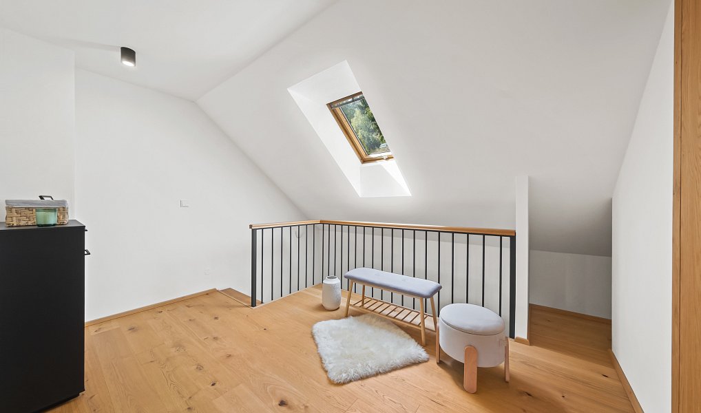 Prodej bytu 3+kk 90 m², Železná Ruda – náhled fotky 10
