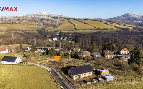 Prodej stavebního pozemku 2 413 m², Horní Police, okres Česká Lípa
