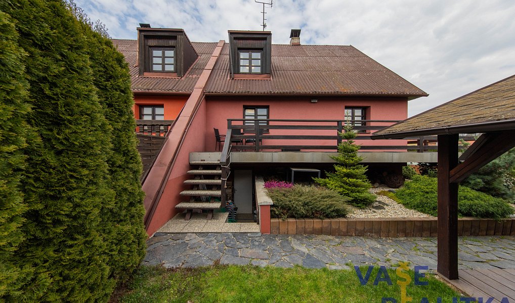 Prodej domu 200 m² s pozemkem 525 m², Jeseník nad Odrou – náhled fotky 25
