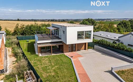 Prodej domu 320 m² s pozemkem 850 m², U Rybníčka, Vysoký Újezd, okres Beroun