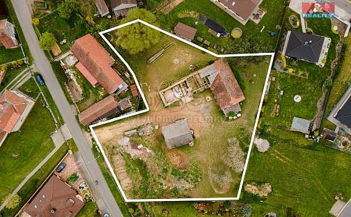 Prodej stavebního pozemku 3 165 m², Načešice, okres Chrudim