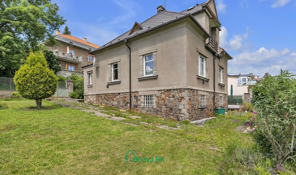 Prodej domu 140 m² s pozemkem 1 042 m², Beroun – náhled fotky 20
