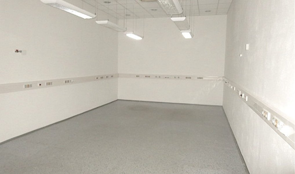 Pronájem obchodních prostor 215 m², Pelhřimov – náhled fotky 15