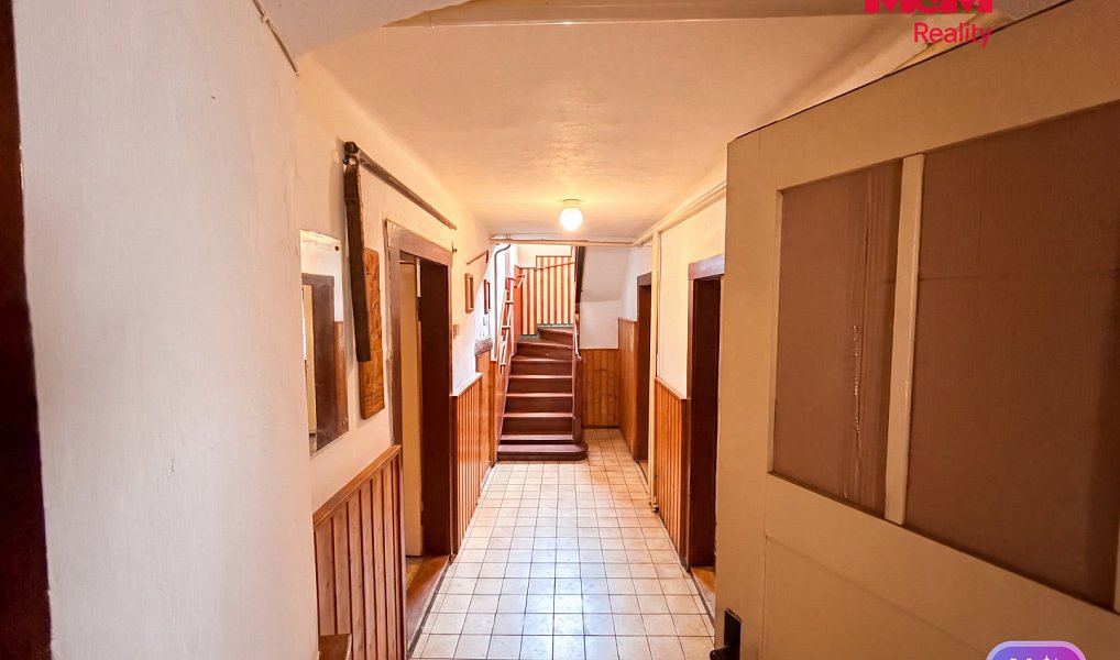 Prodej domu 230 m² s pozemkem 460 m², Tochovice – náhled fotky 10