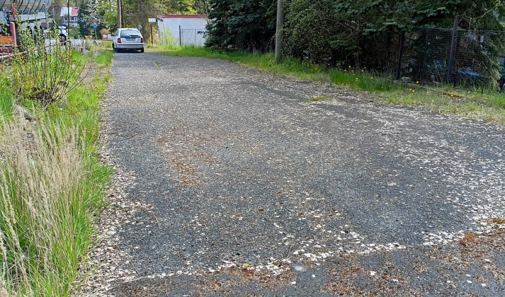 Pronájem komerčního pozemku 727 m², Jílové – náhled fotky 6