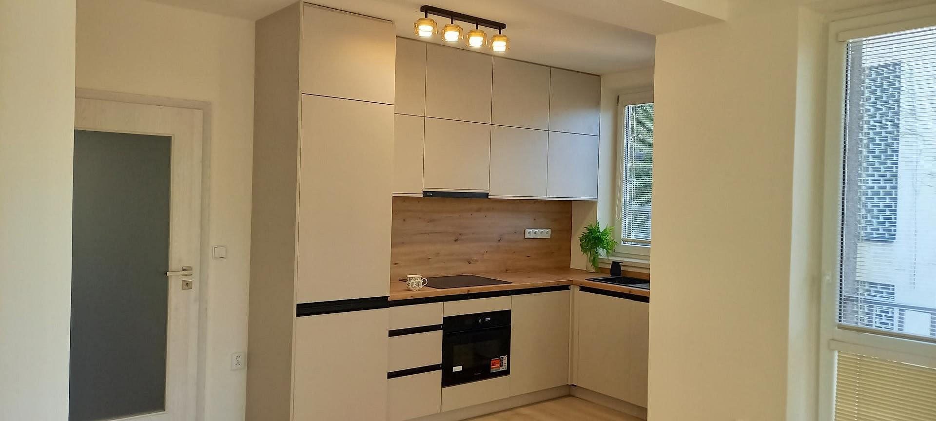 Pronájem bytu 4+kk 84 m²