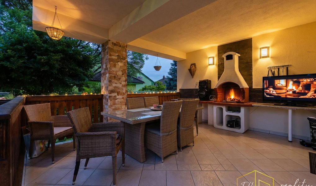 Prodej domu 400 m² s pozemkem 1 728 m², Mariánské Radčice – náhled fotky 7