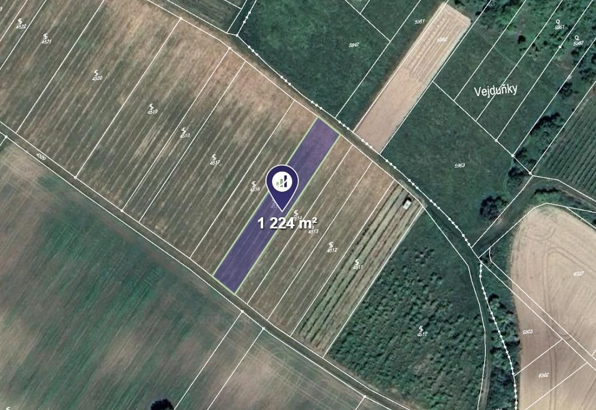 Prodej pole 3 420 m² – fotografie 2