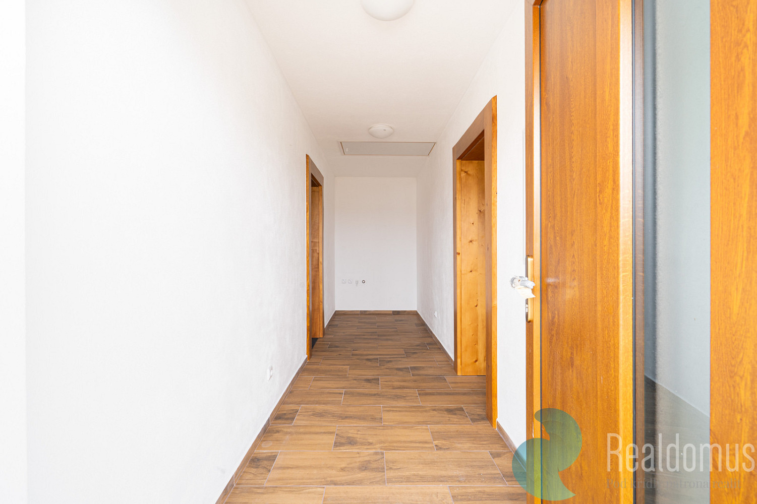 Pronájem bytu 1+kk 53 m² – pohled 6